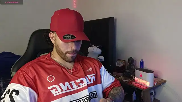 Ades Lowe online show from 02-25-26, 04:34