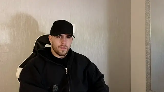 Ades Lowe online show from 10-03-25, 11:56