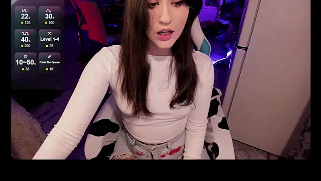 Sserendipityy online show from 10-31-25, 09:00