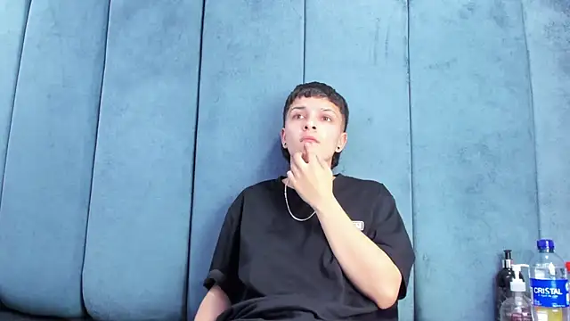 Snapshot of Megan_Thompson_ chatting on 02-26-26, 02:22 Megan Thompson online show from 02-26-26, 02:22