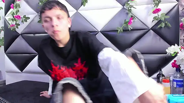 Megan Thompson  online show from 10-16-25, 01:58