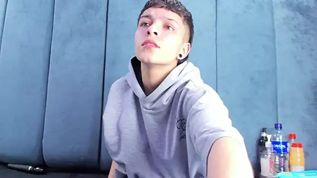 Megan Thompson  online show from 03-21-26, 02:13