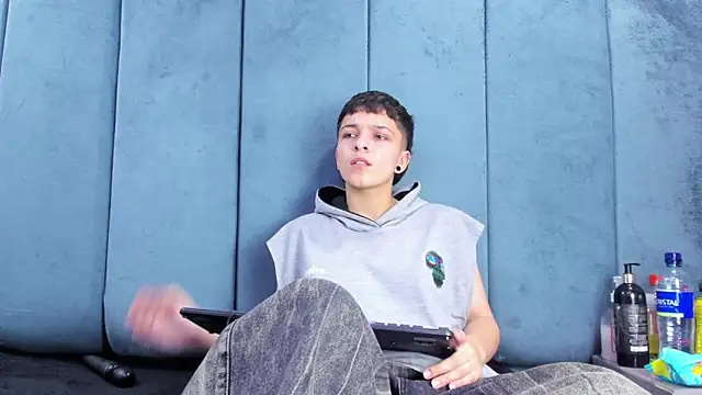 Megan Thompson  online show from 03-28-26, 02:45