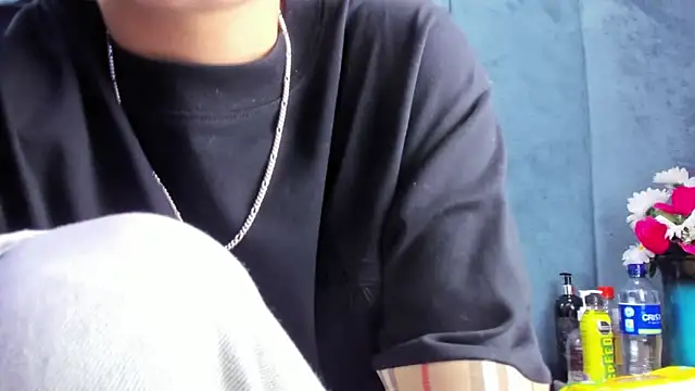 Snapshot of Megan_Thompson_ chatting on 02-25-26, 02:23 Megan Thompson online show from 02-25-26, 02:23