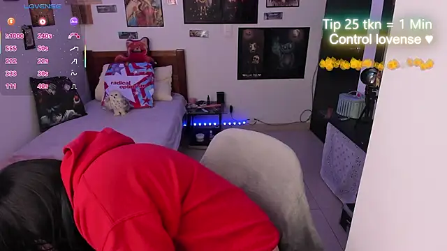 Cherry blush  online show from 02-04-26, 08:59