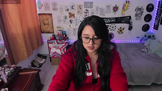 Cherry blush  online show from 04-01-26, 10:39