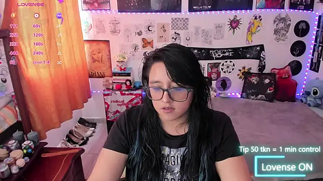 Snapshot of Cherry_blush_ chatting on 05-21-26, 08:28 Cherry blush online show from 05-21-26, 08:28