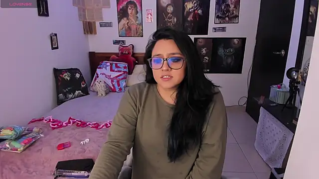 Cherry blush  online show from 02-10-26, 06:40