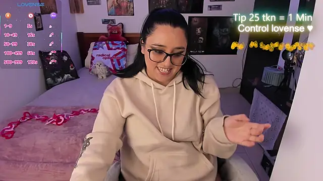 Cherry blush  online show from 02-02-26, 11:15