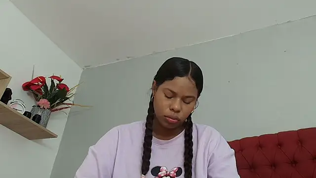 keyla mejia online show from 05-04-26, 11:57