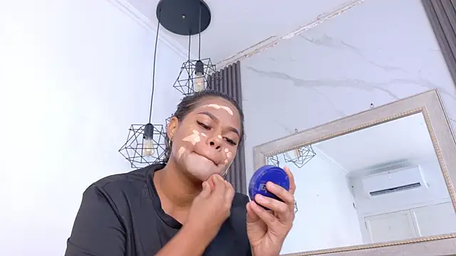keyla mejia online show from 06-28-26, 12:00