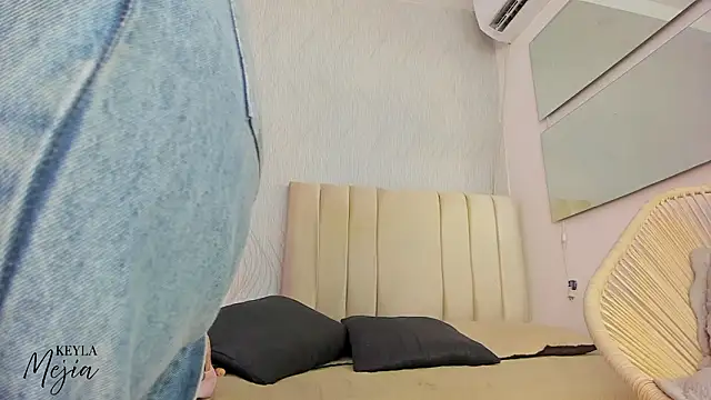 keyla mejia online show from 02-26-26, 12:05