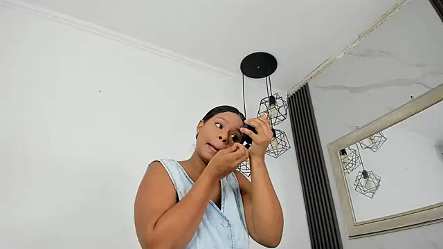 keyla mejia online show from 05-06-26, 11:58