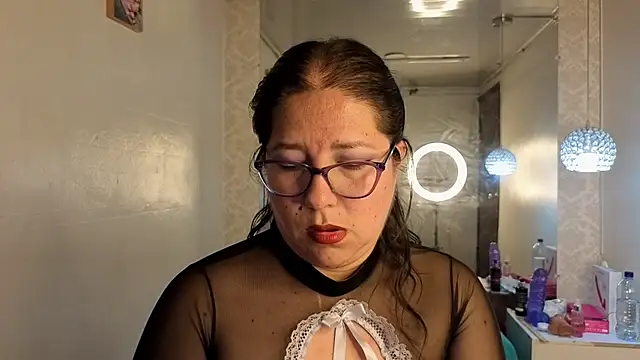 scarlett widow  online show from 07-20-26, 03:25