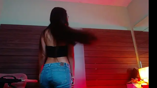 Karol Yessenia online show from 10-06-25, 12:39