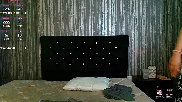 Alicee Moonn online show from 04-08-26, 06:53