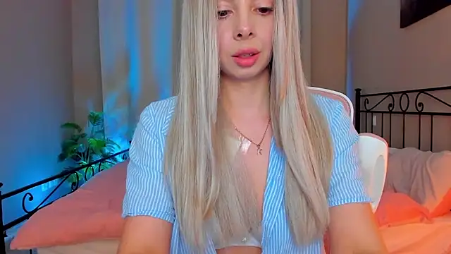 VelvetEliza online show from 12-01-25, 07:37