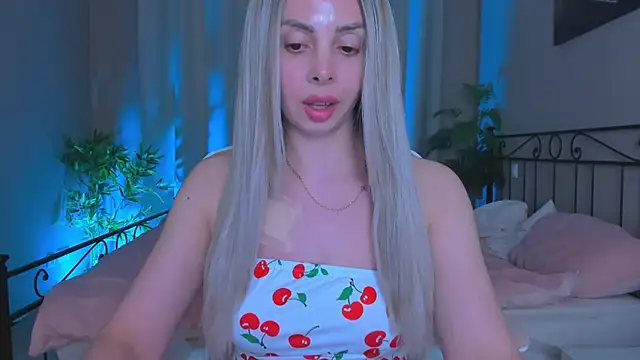 VelvetEliza online show from 05-05-26, 10:13
