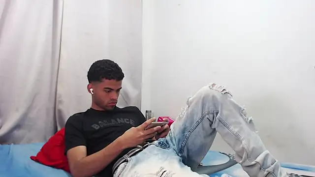 camillo beischel  online show from 01-05-26, 08:01