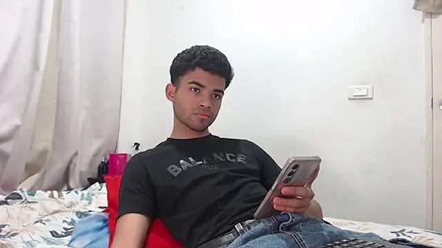 camillo beischel  online show from 01-15-26, 07:06