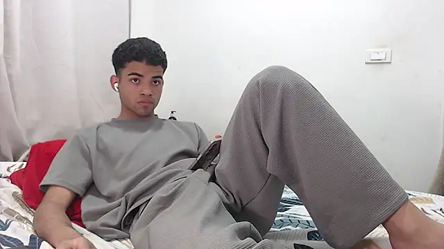 camillo beischel  online show from 01-11-26, 07:10