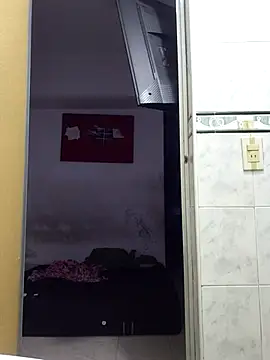 Snapshot of SweettyNaugthy chatting on 01-19-26, 08:07 SweettyNaugthy online show from 01-19-26, 08:07