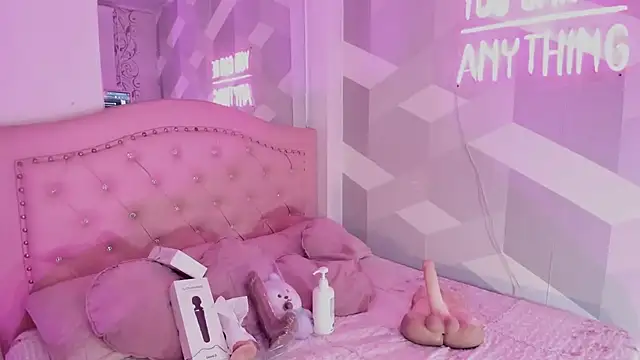 BiancaShermann online show from 12-22-25, 07:36