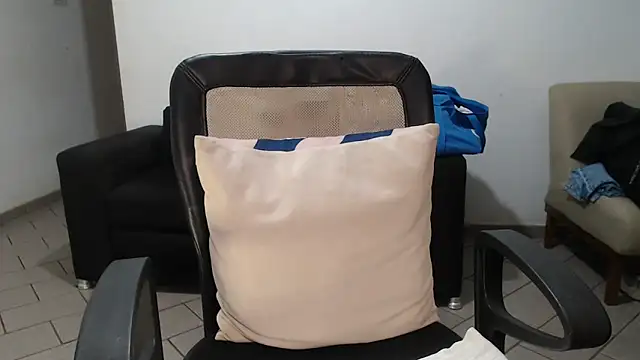 Stronggsexy online show from 04-05-26, 02:18