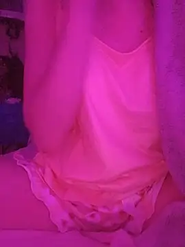 Hottiesophie online show from 05-29-26, 11:00