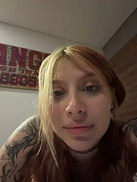 Snapshot of YunoRose_ chatting on 04-28-26, 04:28 YunoRose online show from 04-28-26, 04:28