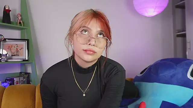 YunoRose  online show from 12-19-25, 04:49