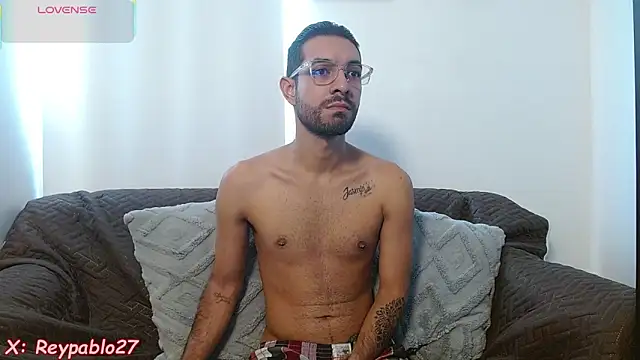 ReyPablo1 online show from 01-08-26, 03:07