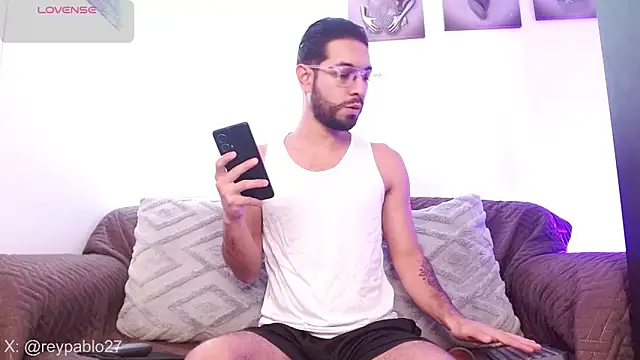 ReyPablo1 online show from 12-02-25, 07:26