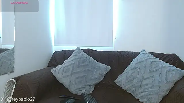 ReyPablo1 online show from 11-12-25, 07:18