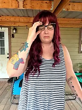 valeriejane online show from 10-28-25, 08:19