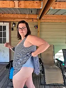 valeriejane online show from 10-17-25, 07:59