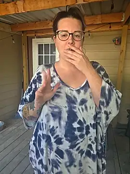 valeriejane online show from 10-11-25, 02:40