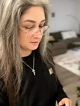 Alix Valentine online show from 09-13-25, 01:44