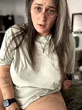 Alix Valentine online show from 09-18-25, 09:51