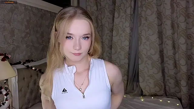 Emma Frosty online show from 09-20-25, 06:24