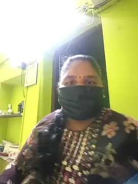 Villageanuty online show from 05-07-26, 01:47