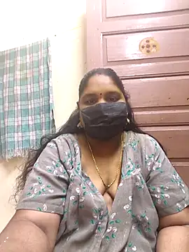 Villageanuty online show from 11-09-25, 06:28