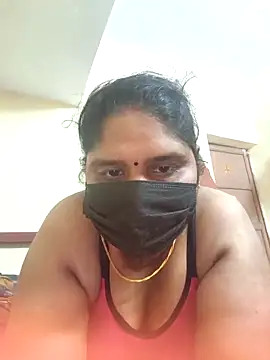 Villageanuty online show from 11-05-25, 04:10