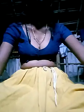 Snapshot of Tamilauntyhot chatting on 09-29-25, 01:28 Tamilauntyhot online show from 09-29-25, 01:28