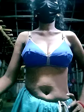 Snapshot of Tamilauntyhot chatting on 09-20-25, 02:27 Tamilauntyhot online show from 09-20-25, 02:27