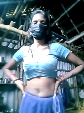 Snapshot of Tamilauntyhot chatting on 09-18-25, 02:14 Tamilauntyhot online show from 09-18-25, 02:14