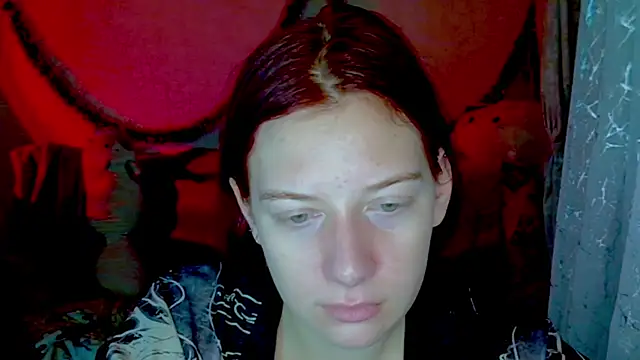 Lily Ember online show from 01-07-26, 08:03