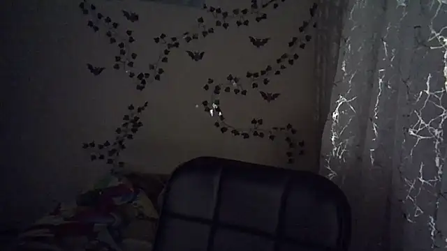 Lily Ember online show from 11-01-25, 06:02