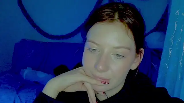 Lily Ember online show from 01-13-26, 08:02