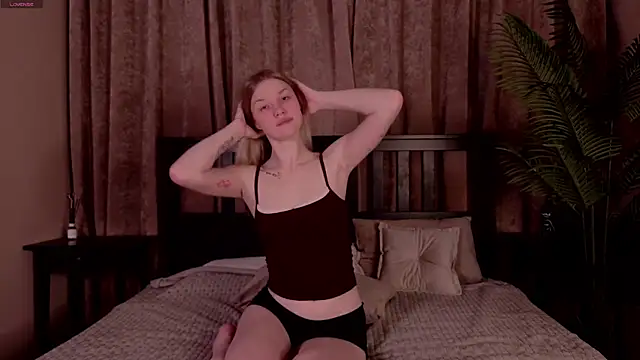 ChristyMarshall online show from 04-15-26, 07:58